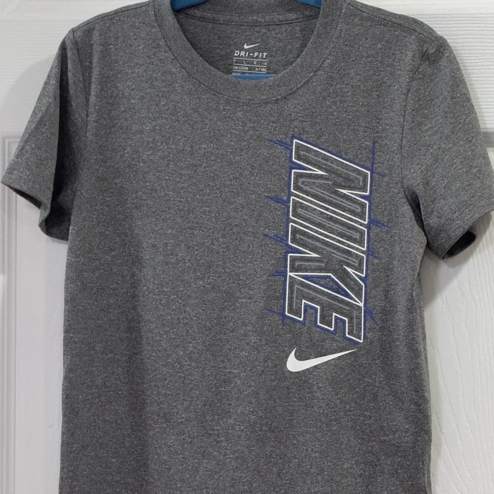 Nike Dri-FIT Heather Gray Tee